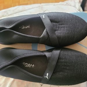 Puma slip on shoe, size 9